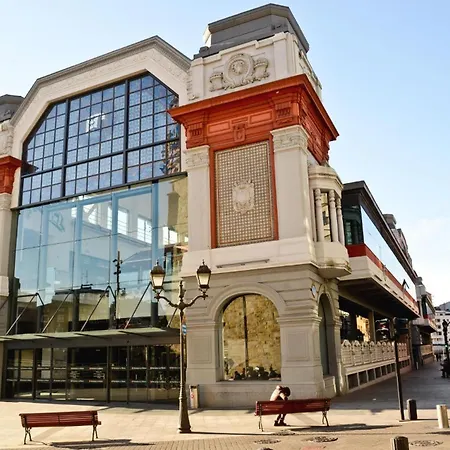 Aston - Mercado De La Rivera In Casco Viejo Bilbao